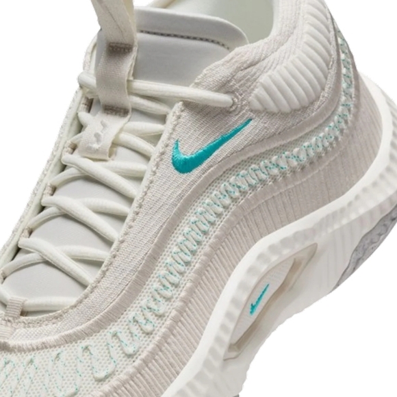 NEW Nike Cosmic Unity 3  White And Blue Basketball Shoe- Womens 8 | Mens 6 - Picture 2 of 8